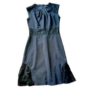 Nanette Lepore Navy Black Lace Knee Length Short Sleeve Dress